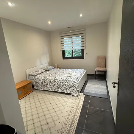 De Luxe Moderne Avec Piscine Prive *